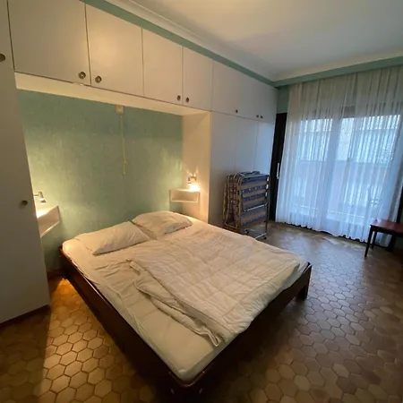 Embassy 0501 Directly On The